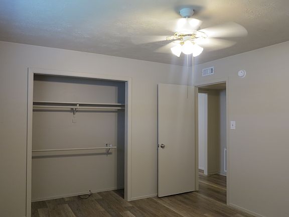 4th image of 2507 Helena Ave