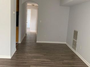 5548 Karen Elaine Dr APT 1418, Hyattsville, MD 20784