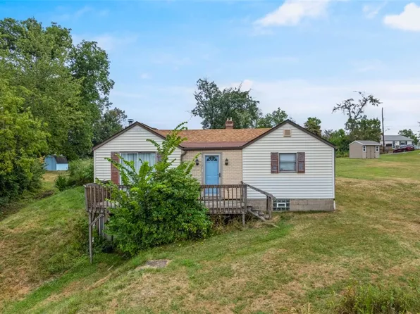 2033 McKees Rocks Rd, Mc Kees Rocks, PA 15136