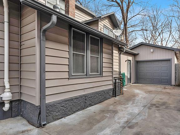 5th image of 1270 SW Lane St