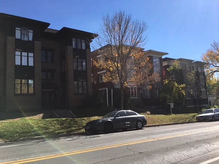 156-162 168 I St — Photo 25