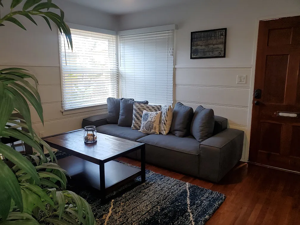 1 bed, 500 sqft, $3,500 — Photo 2