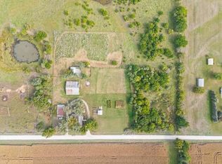 21825 S Ridgeview Rd, Spring Hill, KS 66083