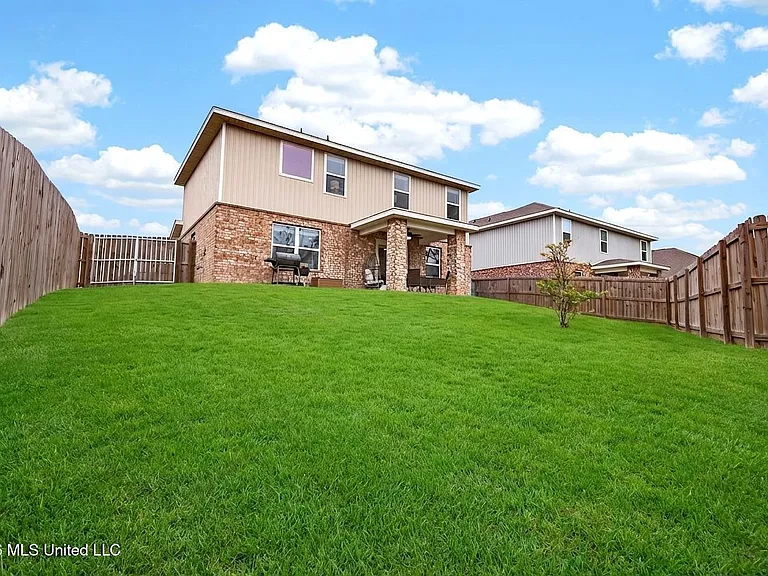 5438 Leeds Ln — Photo 49