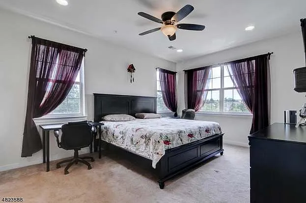 331 Pond Ln — Photo 93