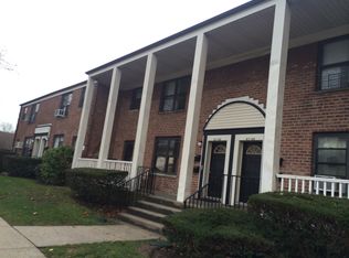 67-08 197th St #1F, Fresh Mewdow, NY 11365