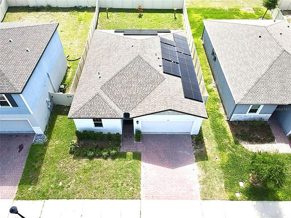 4th image of 909 Cambridge Dr