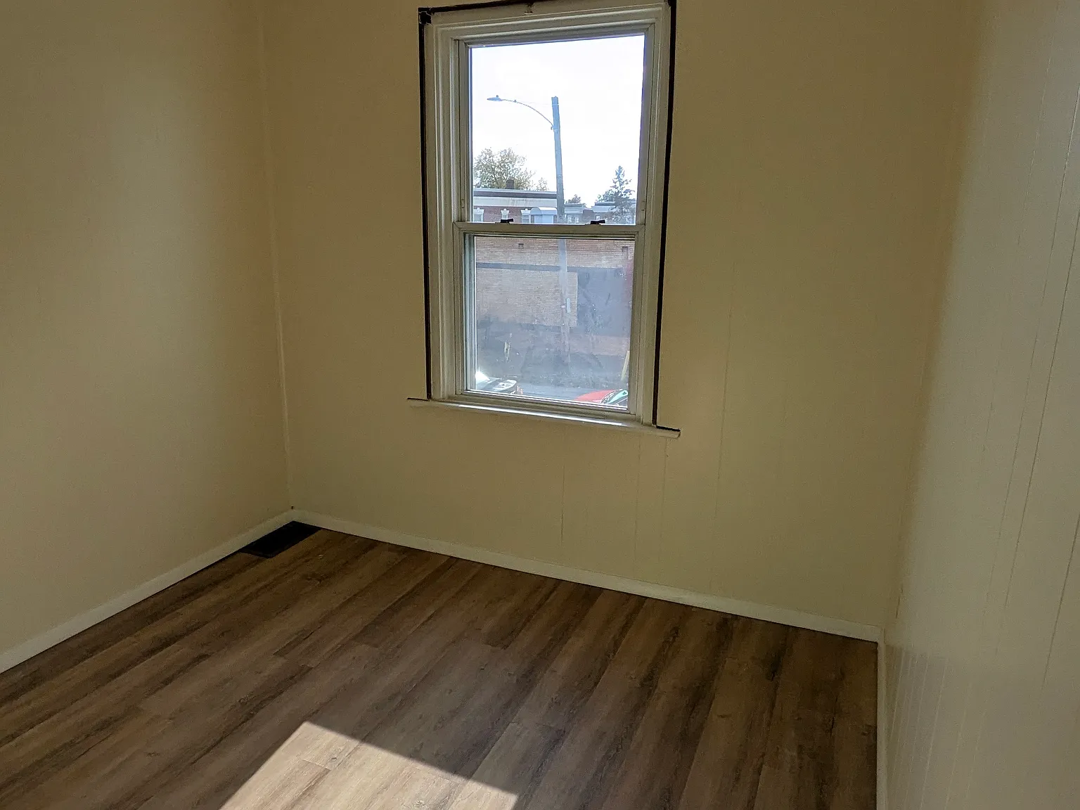 3 bed, 1032 sqft, $1,450 — Photo 3