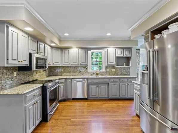 2186 Cave Hill Ln, Lexington, KY 40513