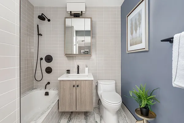 Sold by Compass | media 8