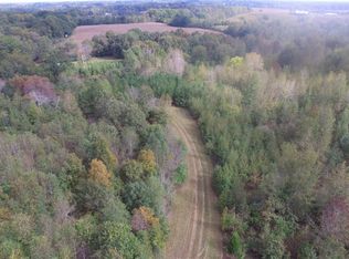 110 Adair Rd, Leoma, TN 38468