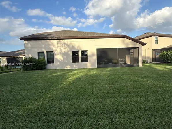 9173 Warm Springs Cir, Parrish, FL 34219