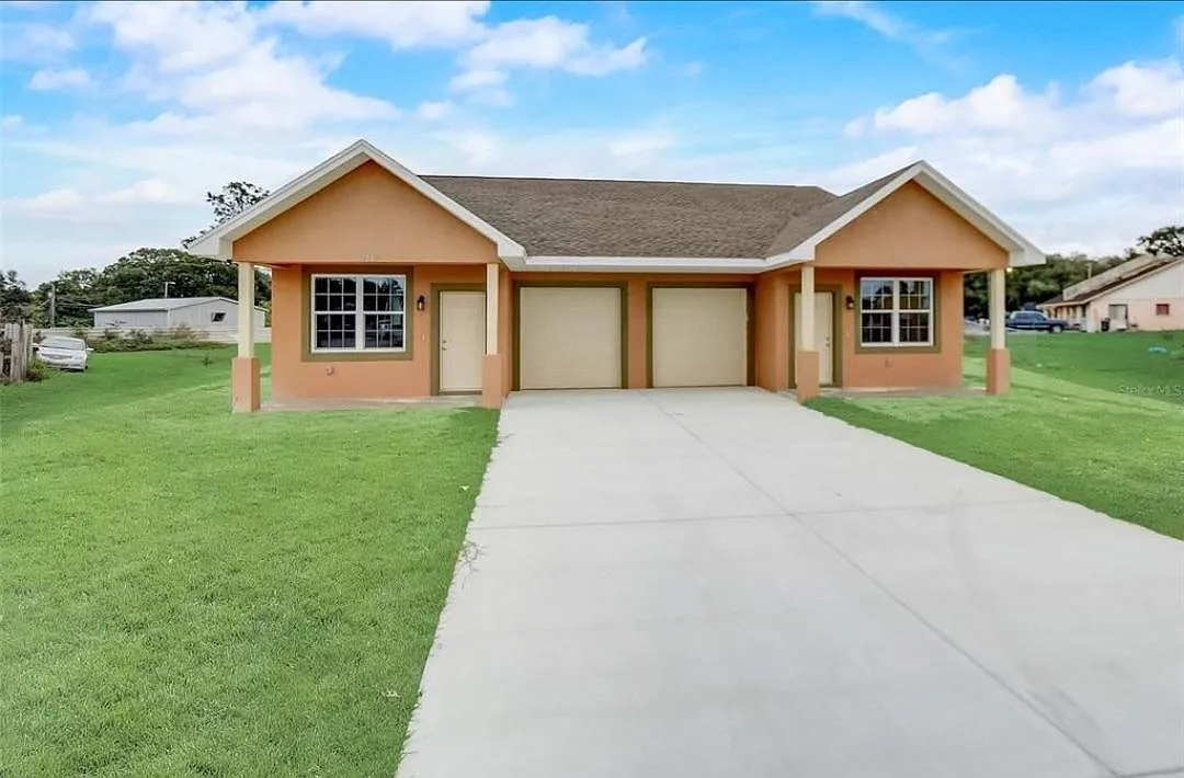 3 bed, 2196 sqft, $2,250 — Photo 1