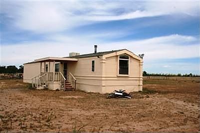 1st image of 28 Meadows Dr
