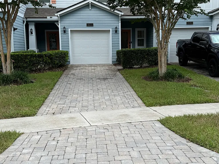 60 Canary Palm Ct — Photo 1