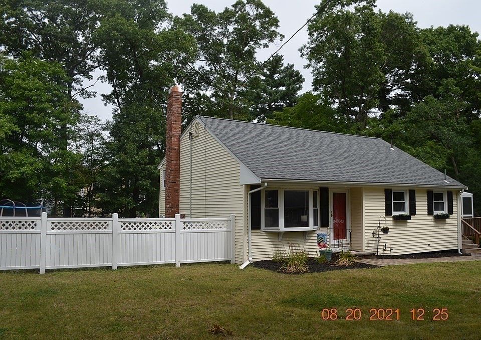 810 E Ashland St, Brockton, MA 02302 Zillow