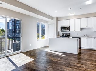 Cinque Apartments, London, ON N5X 0N3