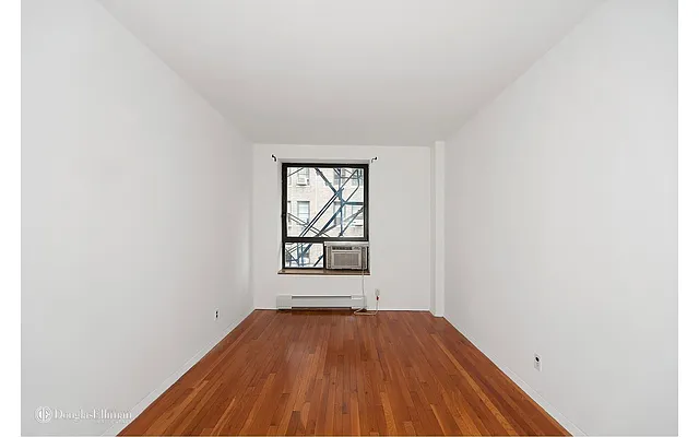 Rented by Douglas Elliman | media 10