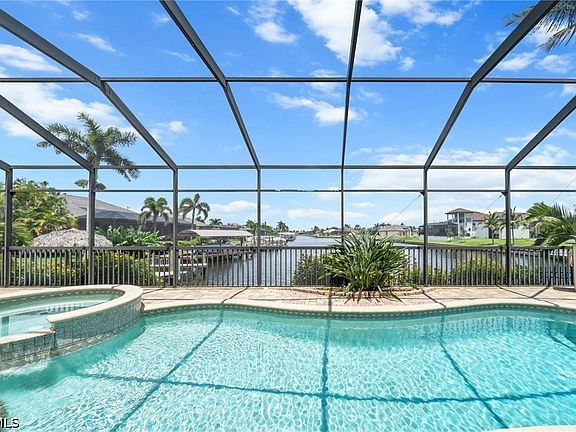 4th image of 4007 Surfside Blvd