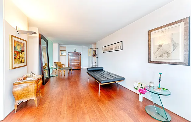 Sold by Brown Harris Stevens | media 22