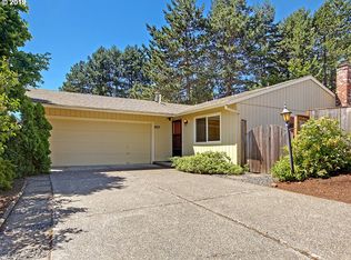 15900 SW Oak Meadow Ln, Tigard, OR 97224