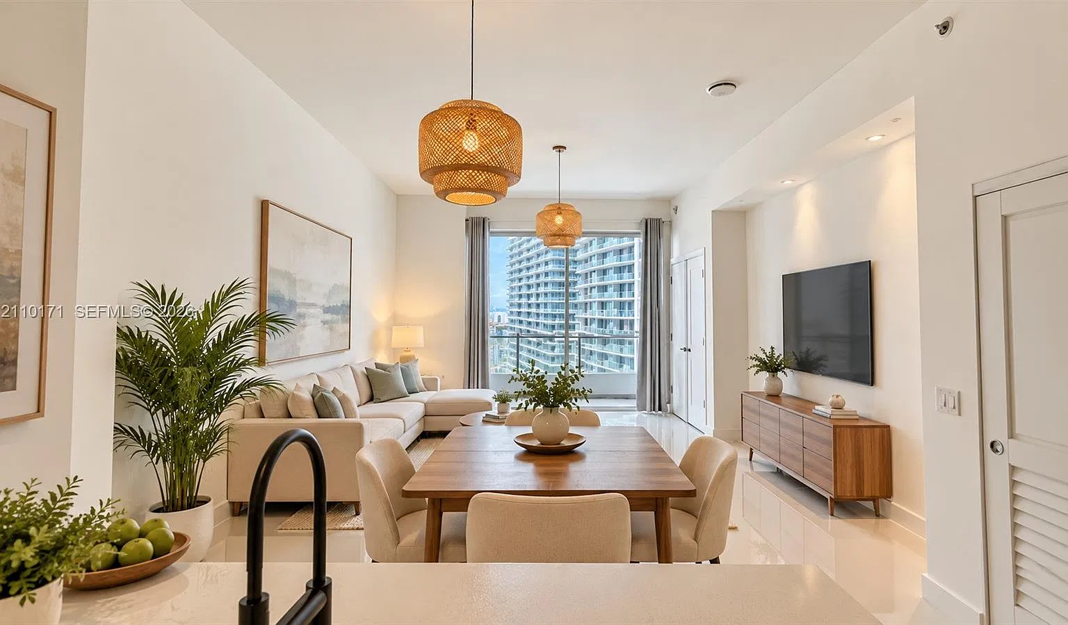 The Bondo (1080 Brickell) — Photo 1