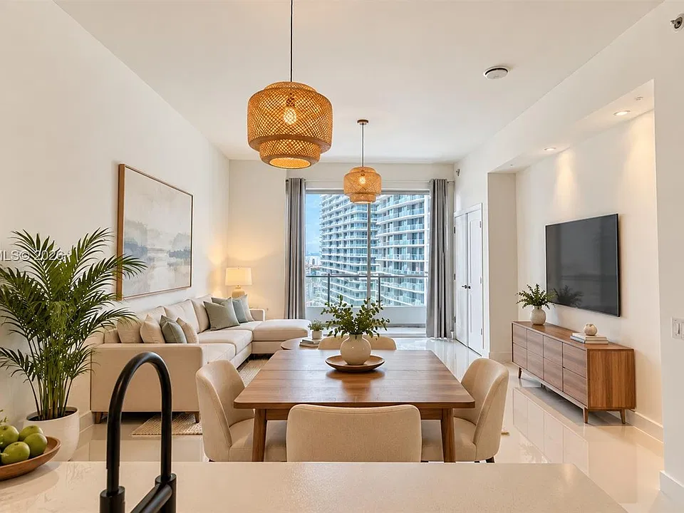 1080 Brickell Ave #2805