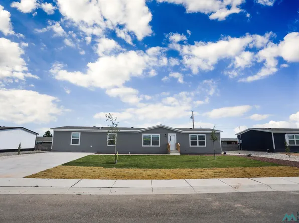 4208 Mimosa St, Carlsbad, NM 88220