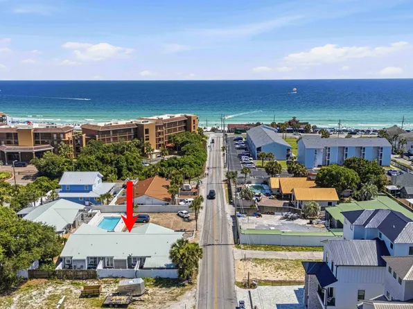 104 Ellis Rd APT 7, Miramar Beach, FL 32550