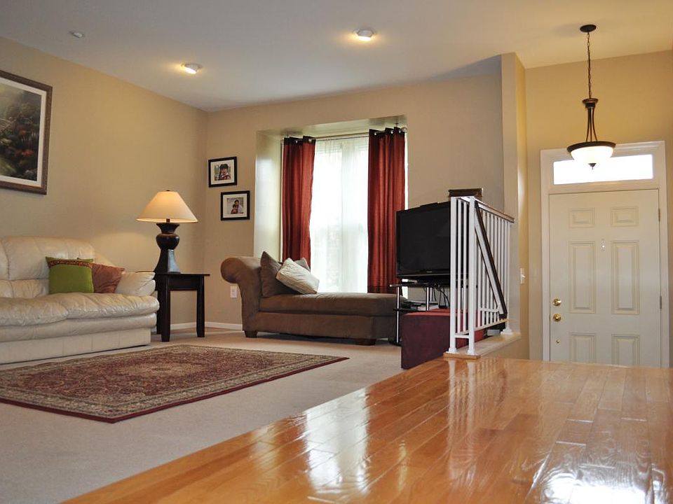 1st image of 12220 Apple Orchard Ct