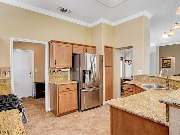 4th image of 10701 Hunters Woods Pl