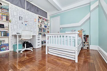 Rented by PocketBroker Inc