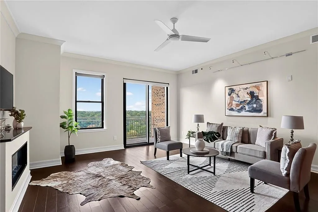 Building Photo - 2233 Peachtree Rd #1202