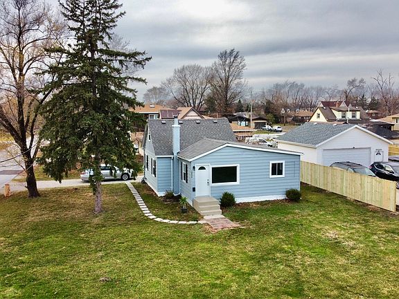 3rd image of 10850 S Nagle Ave