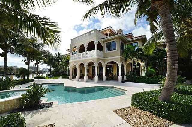Home For Sale In Tropic Isle