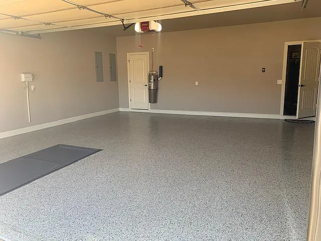 4 bed, 2726 sqft, $2,900 — Photo 4