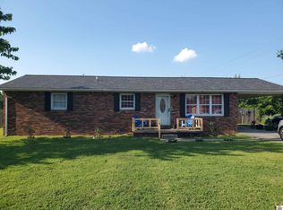 2240 Lane Rd, Paducah, KY 42003