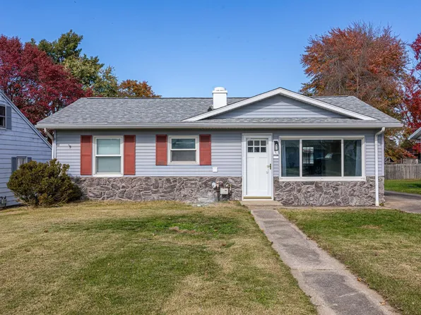 2526 Birk Dr, Jasper, IN 47546