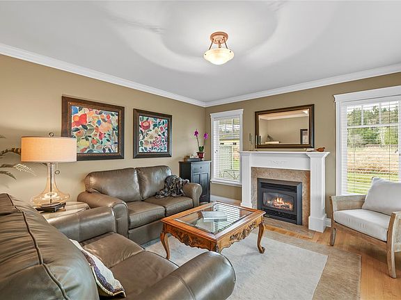 3rd image of 766 Hemsworth Rd