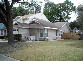 7621 Rain Forest Dr N, Jacksonville, FL 32277