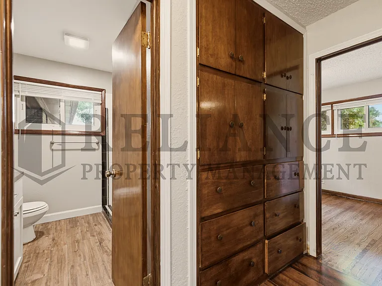 9923 W Binter Ln — Photo 31