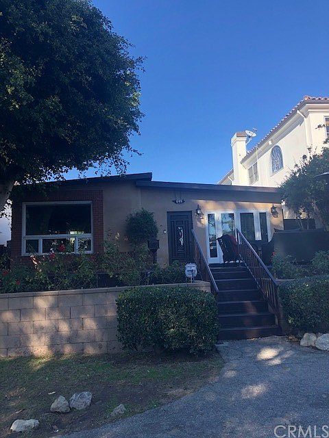 1st image of 605 31st St