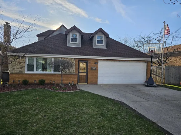 7920 Parkside Ave, Burbank, IL 60459