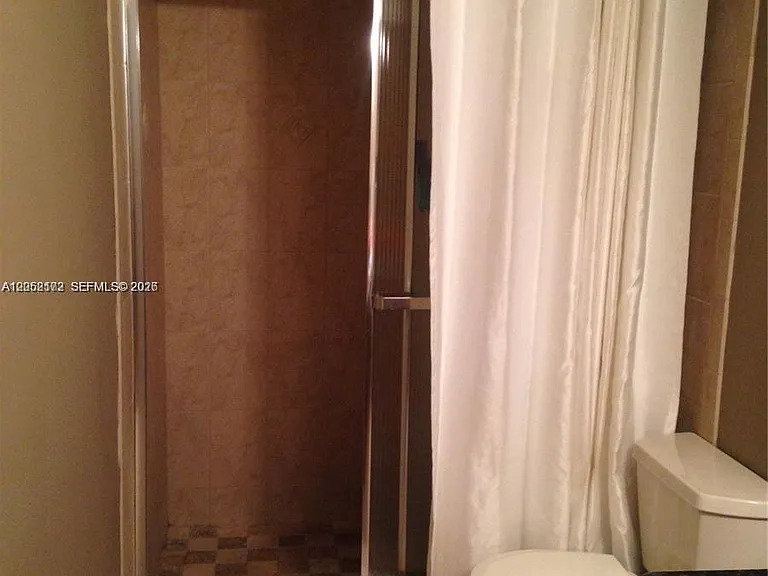 1800 Collins Ave #17A — Photo 10