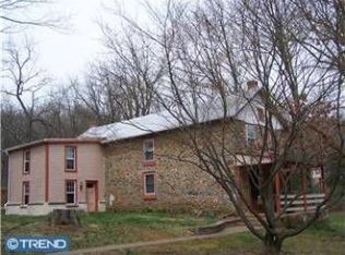 2133 Deep Creek Rd, Perkiomenville, PA 18074