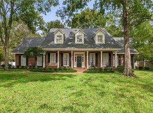 315 Lake Shore Dr, Mandeville, LA 70471