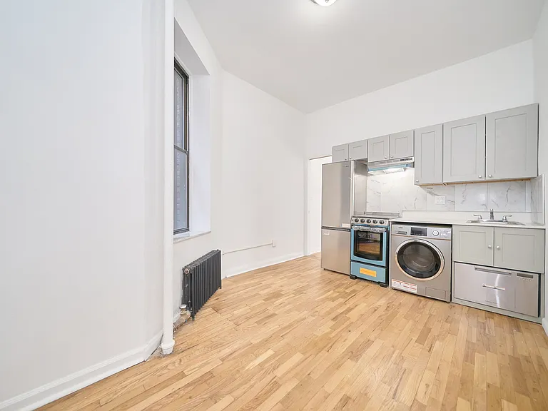 109 Ludlow St #2 — Photo 5