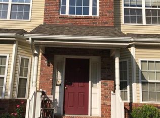 301 Pinelli Dr, Piscataway, NJ 08854