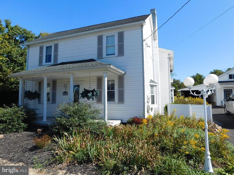 1st image of 389 Granville Rd