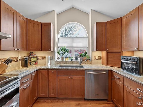 4th image of 11905 Moorland Woods Cir